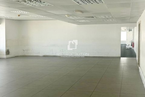 Birojs Sheikh Zayed Road, Dubaijā, AAE 744.3 m2 Nr. 591859 - attēls 9