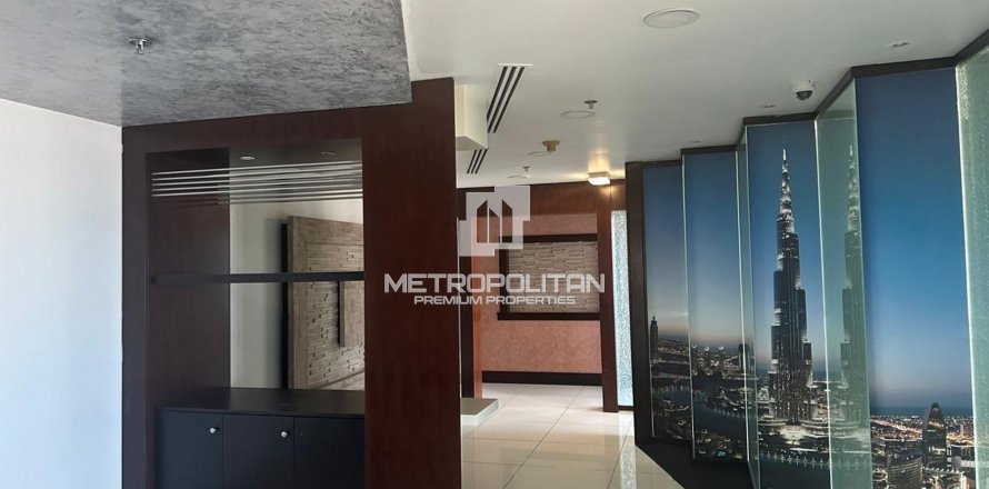 Opisina sa Sheikh Zayed Road, Dubai, UAE 372.2 sq.m. № 591860