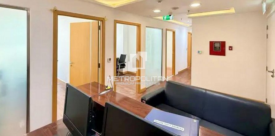 Kancelář v Sheikh Zayed Road, Dubai, SAE 118.9 m² Č.: 591863