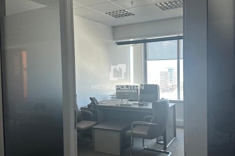Üürile anda kontor asukohaga Sheikh Zayed Road, Dubai, AÜE: 186.1 m² Nr 591861 - pilt 9