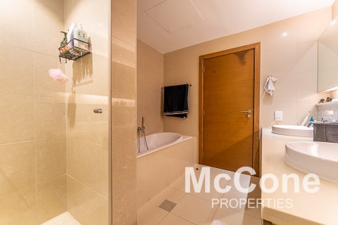 Apartment in Downtown Dubai (Downtown Burj Dubai), Dubai, UAE 2 bedrooms, 154.22 sq.m. № 587013 - photo 17