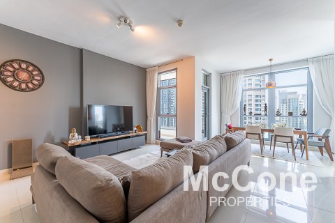 Apartment in Downtown Dubai (Downtown Burj Dubai), Dubai, UAE 2 bedrooms, 154.22 sq.m. № 587013 - photo 1