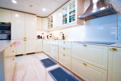 Apartment in Jumeirah Beach Residence, Dubai, UAE 4 bedrooms, 263 sq.m. № 625982 - photo 6