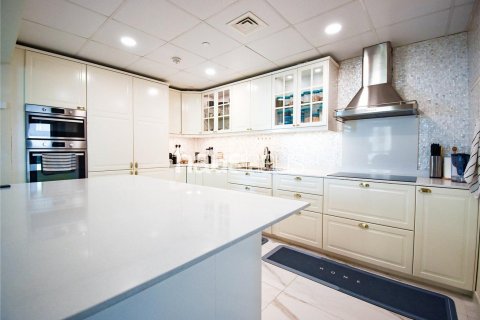 Apartment in Jumeirah Beach Residence, Dubai, UAE 4 bedrooms, 263 sq.m. № 625982 - photo 5
