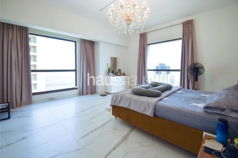 Apartment in Jumeirah Beach Residence, Dubai, UAE 4 bedrooms, 263 sq.m. № 625982 - photo 11