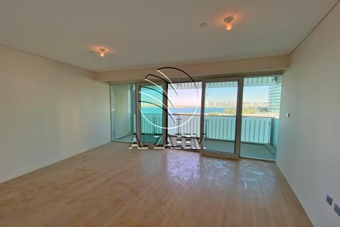 Apartmen di Al Rahba, Abu Dhabi, UAE 2 bilik tidur, 139 meter persegi № 615795 - foto 4