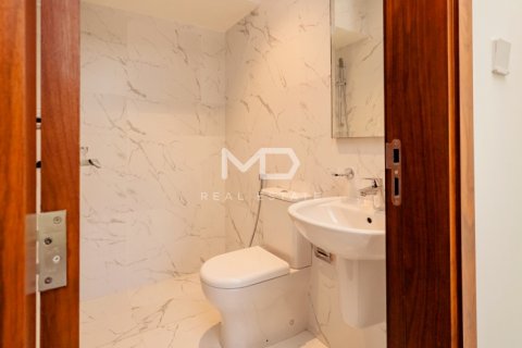 Shtëpi në qytet në Abu Dhabi, Emiratet e Bashkuara Arabe 3 dhoma gjumi, 227 m2. № 555173 - Foto 19