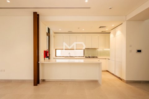Shtëpi në qytet në Abu Dhabi, Emiratet e Bashkuara Arabe 3 dhoma gjumi, 227 m2. № 555173 - Foto 13