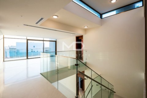 Vila v Abu Dhabi, SAE 6 ložnice, 841 m² Č.: 555165 - fotografie 4