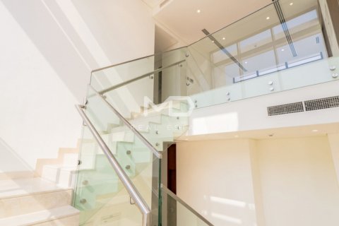 Vila v Abu Dhabi, SAE 5 ložnice, 935 m² Č.: 555176 - fotografie 22