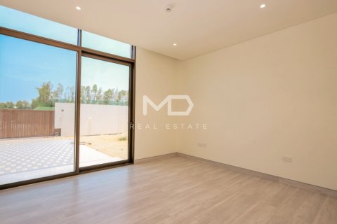 Vila di Abu Dhabi, UEA 4 kamar tidur, 721.9 m2 nomor 555175 - foto 44