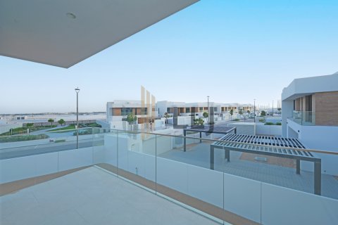 Villa on the Saadiyat Island, Abu Dhabi, UAE 5 bedrooms, 638.1 sq.m. № 578757 - photo 15