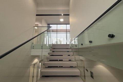 Vila v Tilal City, Sharjah, SAE 4 ložnice, 391.2 m² Č.: 537019 - fotografie 34