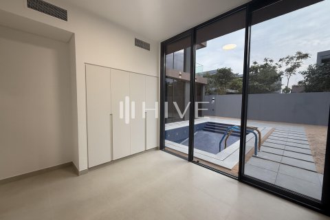Vila v Tilal City, Sharjah, SAE 4 ložnice, 391.2 m² Č.: 537019 - fotografie 32