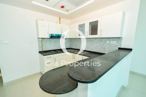 Apartment in Al Reem Island, Abu Dhabi, UAE 2 bedrooms, 119 sq.m. № 609874 - photo 12