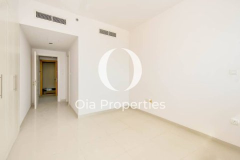 Apartment in Al Reem Island, Abu Dhabi, UAE 2 bedrooms, 119 sq.m. № 609874 - photo 10