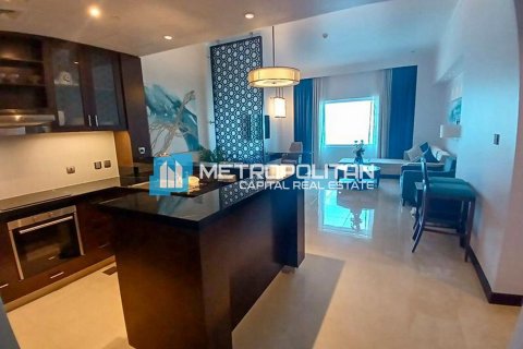 Apartment in The Marina, Abu Dhabi, UAE 2 bedrooms, 145.3 sq.m. № 556783 - photo 3