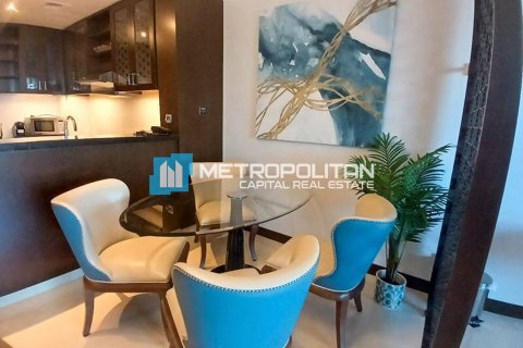 Apartment in The Marina, Abu Dhabi, UAE 2 bedrooms, 145.3 sq.m. № 556783 - photo 4