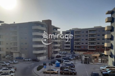 阿联酋 Abu Dhabi Al Reef 待售 : 3 卧, 143.6 平方米 , 编号597268 - 照片 1