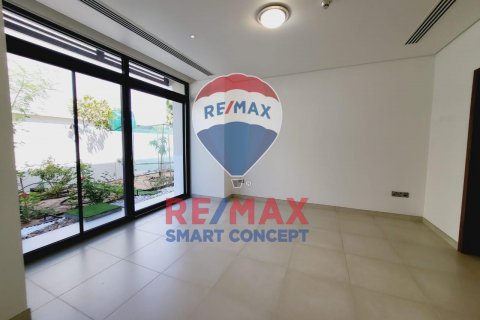 Vila na Yas Island, Abu Dhabi, SAE 5 ložnice, 636.8 m² Č.: 580438 - fotografie 17