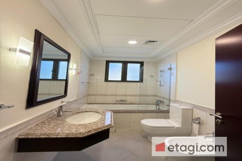 Vila v Palm Jumeirah, Dubai, SAE 4 spálne, 657.8 m2 č. 585743 - Fotografia 9