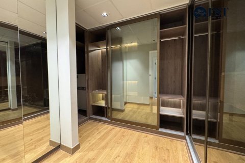 Byt v Business Bay, Dubai, SAE 4 ložnice, 278.7 m² Č.: 566193 - fotografie 33