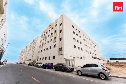 Perumahan pekerja di Dubai, UEA 6856.2 m2 nomor 578028 - foto 3