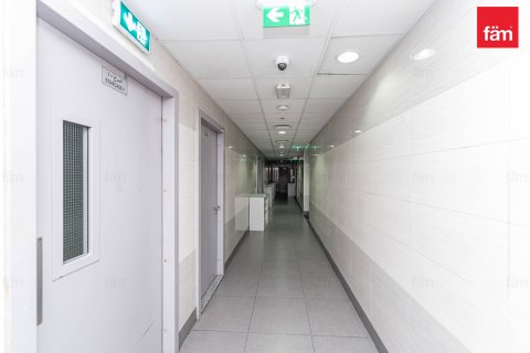 Perumahan pekerja di Dubai, UEA 6856.2 m2 nomor 578028 - foto 28