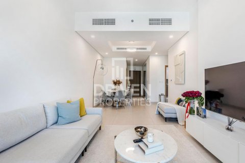 Business Bay, Dubai, UAE의 임대용 아파트 침실 1개, 80제곱미터 번호 603209 - 사진 2