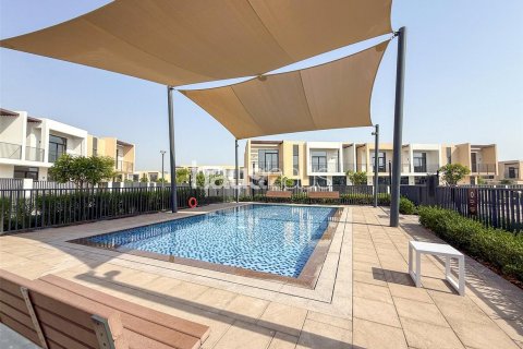 Townhouse di Dubai South (Dubai World Central), Dubai, UEA 3 kamar tidur, 138 m2 nomor 627065 - foto 19