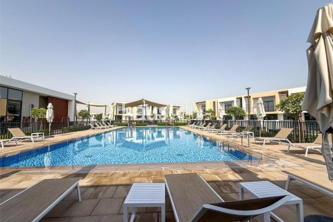 Townhouse di Dubai South (Dubai World Central), Dubai, UEA 3 kamar tidur, 138 m2 nomor 627065 - foto 20