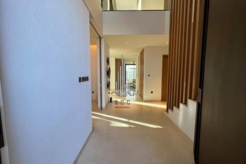 Vila di Saadiyat Island, Abu Dhabi, UAE 6 bilik tidur, 792 meter persegi № 557936 - foto 19