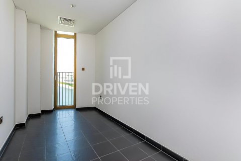 Apartment in Jumeirah, Dubai, UAE 3 bedrooms, 251 sq.m. № 601865 - photo 14