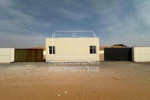 Зняти в оренду земельна ділянка в Emirates Modern Industrial, Умм-эль-Кайвайн, ОАЕ 1858м2, № 590132 - фото 12