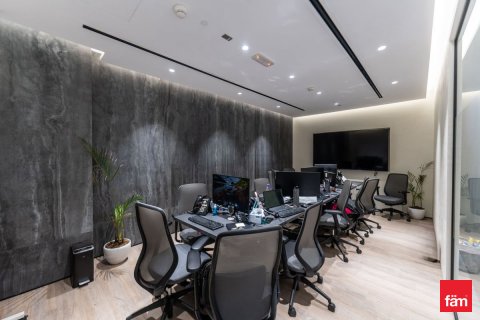 Office in Business Bay, Dubai, UAE 443.5 sq.m. № 589745 - photo 9