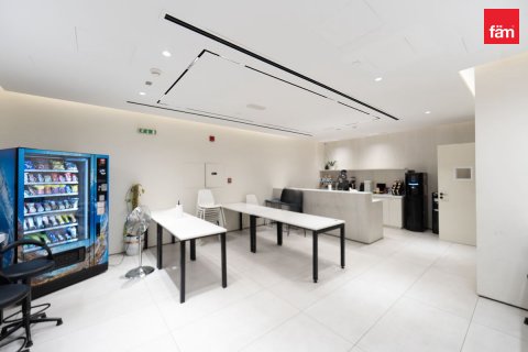 Office in Business Bay, Dubai, UAE 443.5 sq.m. № 589745 - photo 5