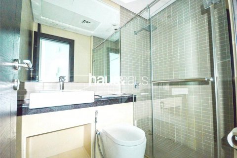 Apartment in Dubai Marina, Dubai, UAE 1 room, 48 sq.m. № 625652 - photo 12