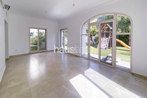 Vila v Dubai Sports City, SAE 5 ložnice, 357 m² Č.: 625614 - fotografie 6