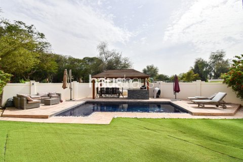 Vila v Dubai Sports City, SAE 5 ložnice, 357 m² Č.: 625614 - fotografie 3