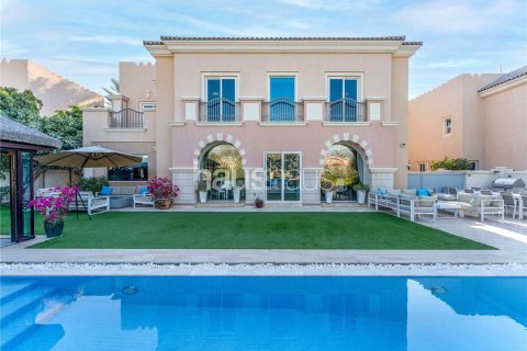Vilë në Dubai Sports City, Emiratet e Bashkuara Arabe 5 dhoma gjumi, 557 m2. № 625616 - Foto 18