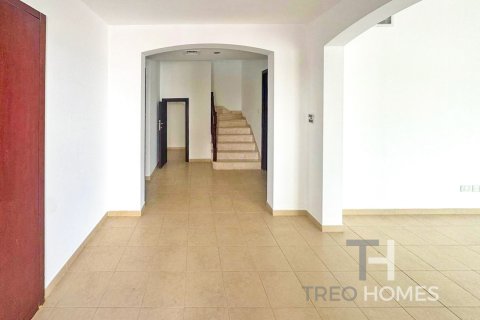 Σπίτι σε Arabian Ranches, Dubai, ΗΑΕ 3 υπνοδωμάτια, 285 τ.μ. Αρ. 586650 - φωτογραφία 2