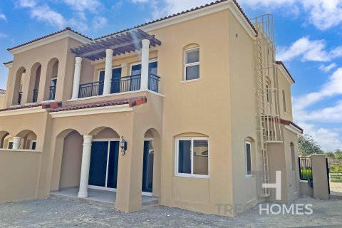 Townhouse in Serena, Dubai, UAE 4 bedrooms, 239 sq.m. № 586620 - photo 2