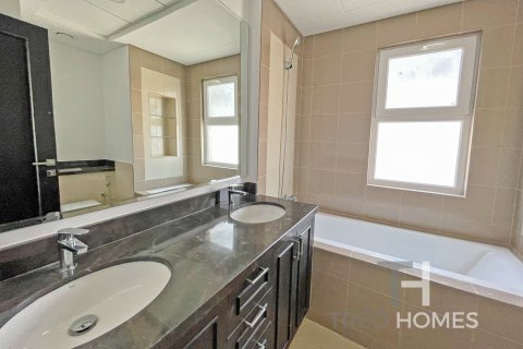 Townhouse in Serena, Dubai, UAE 4 bedrooms, 239 sq.m. № 586620 - photo 14