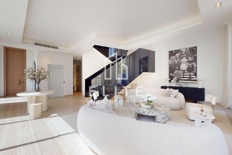 Villa sa Dubai, UAE 4 silid-tulugan № 628935 - larawan 3