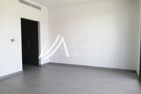 Üürile anda villa on the Yas Island, Abu Dhabi, AÜE: 3 magamistoaga, 329 m² Nr 605054 - pilt 10