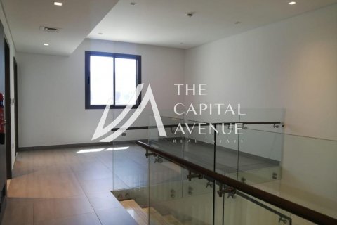 Üürile anda villa on the Yas Island, Abu Dhabi, AÜE: 3 magamistoaga, 329 m² Nr 605054 - pilt 8
