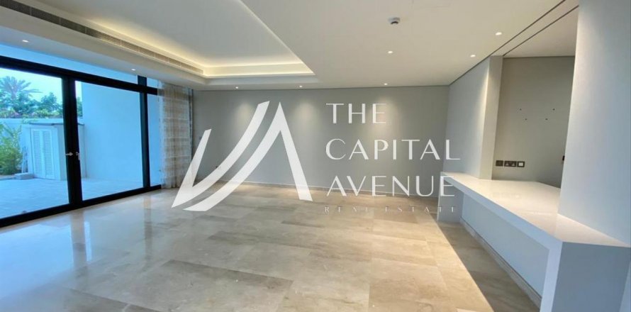 Villa a Saadiyat Island, Abu Dhabi, EAU 4 camere da letto, 371 mq. № 605053