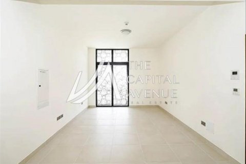 Vilë në Yas Island, Abu Dhabi, Emiratet e Bashkuara Arabe 4 dhoma gjumi, 637 m2. № 605015 - Foto 9