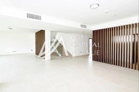 Vilë në Yas Island, Abu Dhabi, Emiratet e Bashkuara Arabe 4 dhoma gjumi, 637 m2. № 605015 - Foto 2