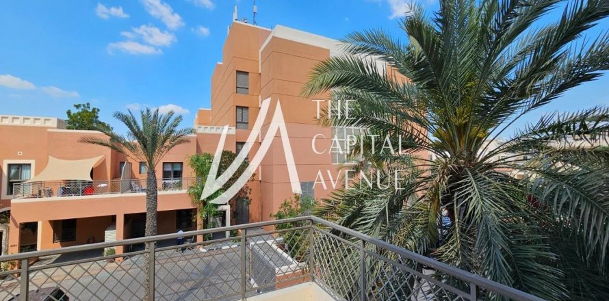 Vila v Abu Dhabi Gate City, SAE 4 ložnice, 283 m² Č.: 605016